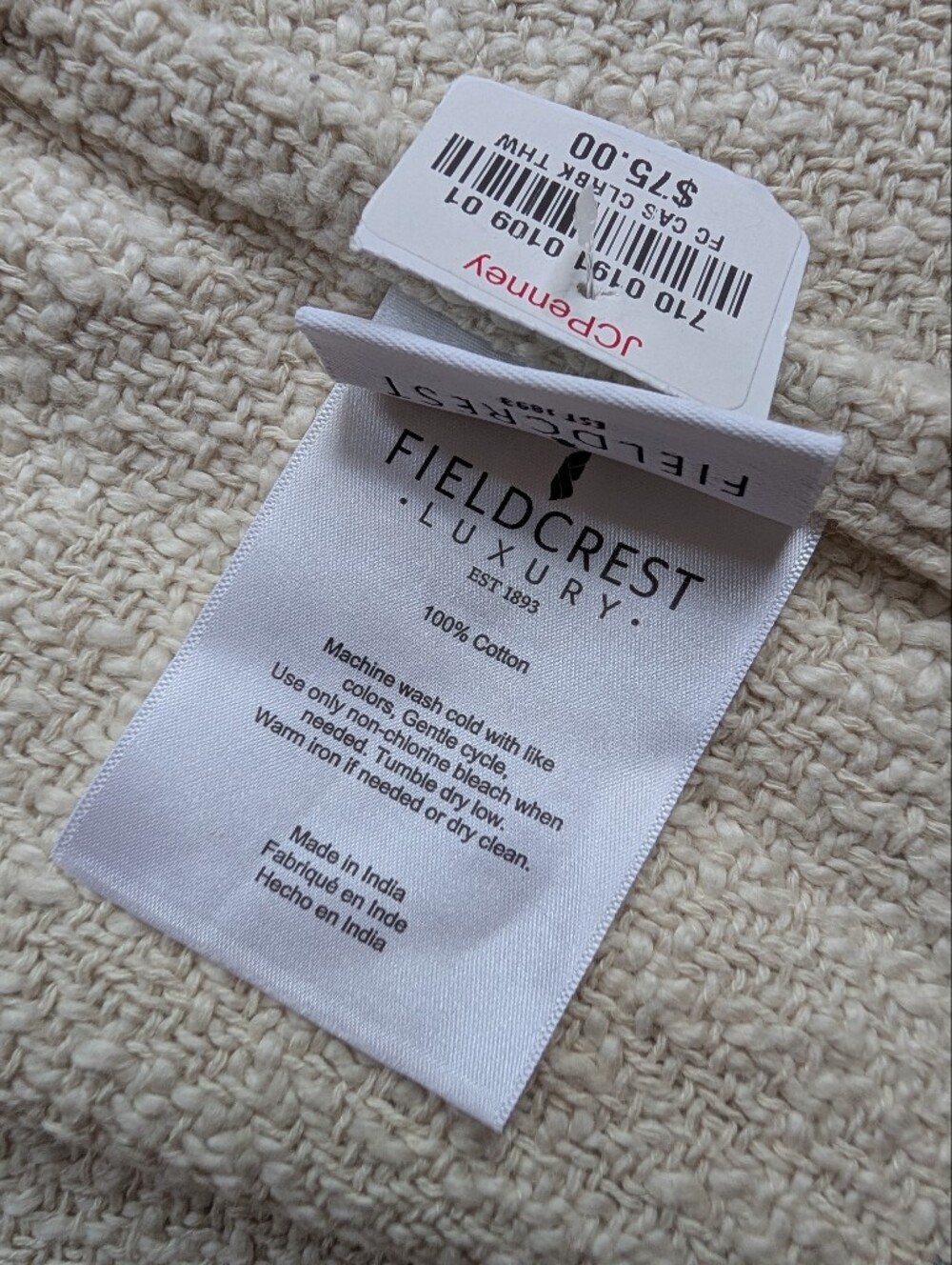 NWT Fieldcrest Cotton Throw Blanket With Tassels Cream Gray Geometric Design - Picture 5 of 7